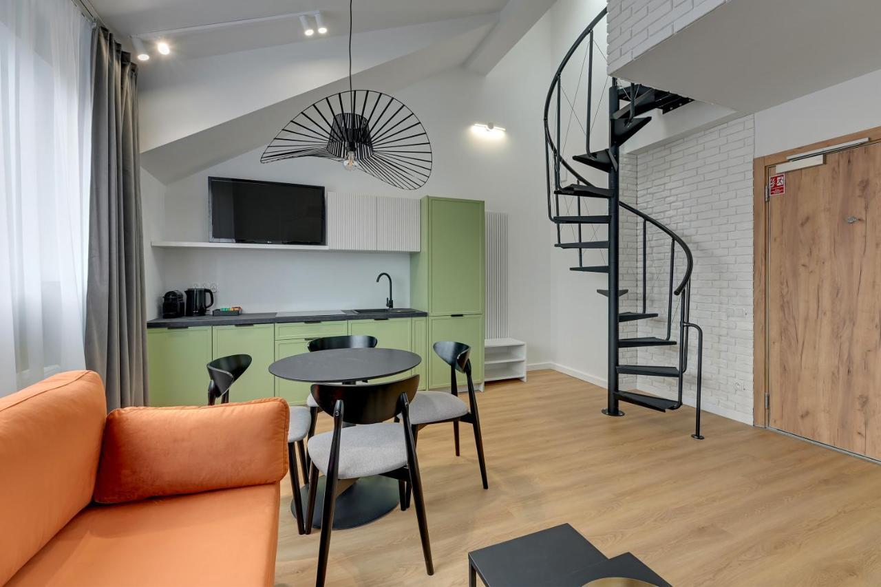 Waterlane Vintage - Fitness & Gym By Downtown